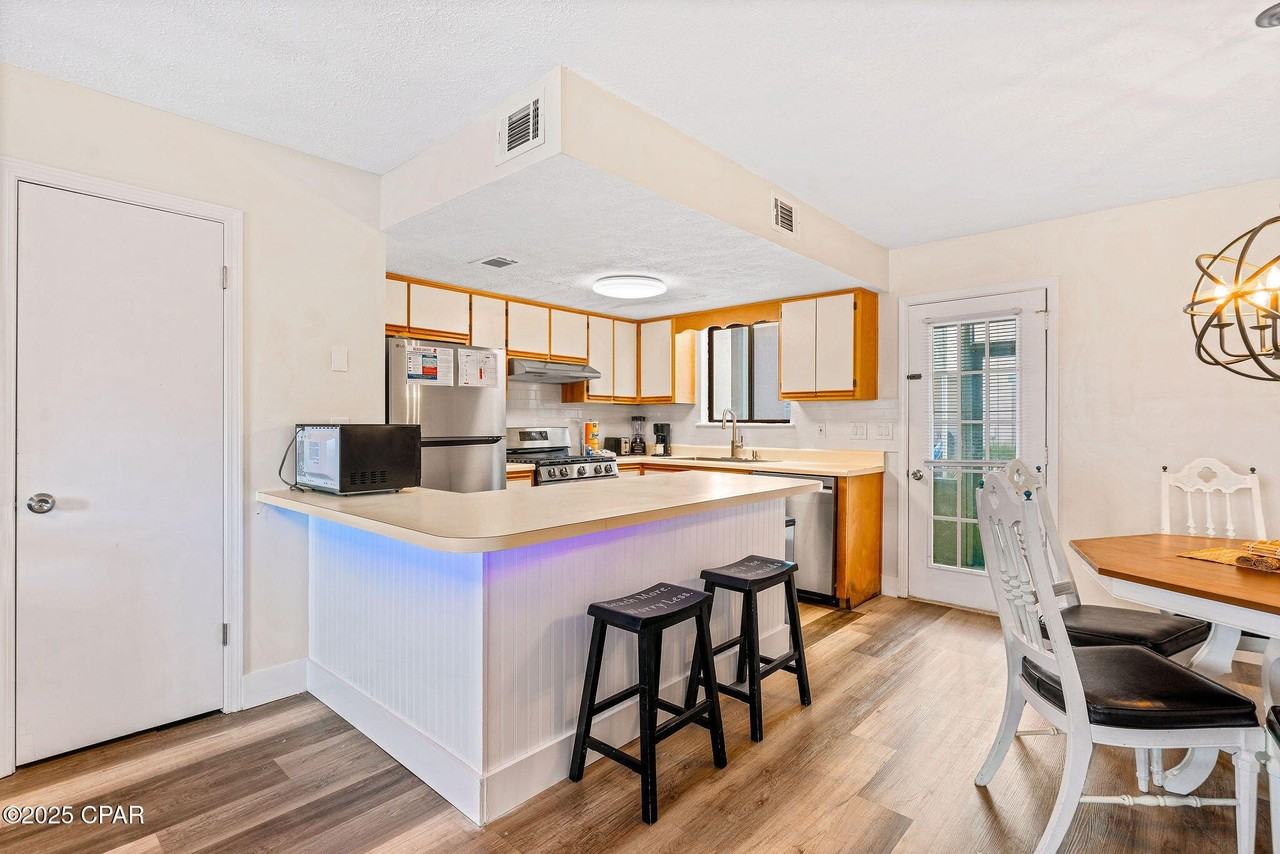 120 Bonnie Ln - Photo 6 of 49