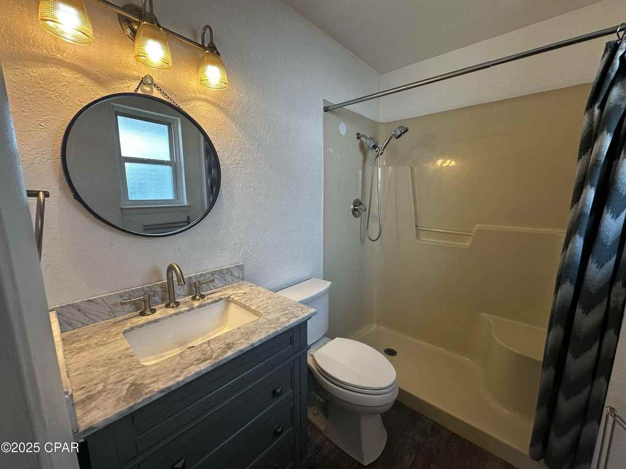 112 Woodlawn Dr - Photo 6 of 22