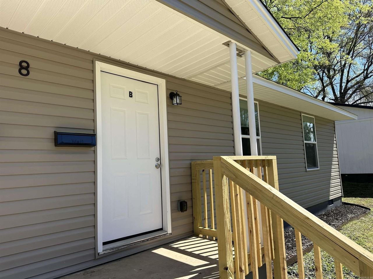 8B Hiland Pl - Photo 2 of 13