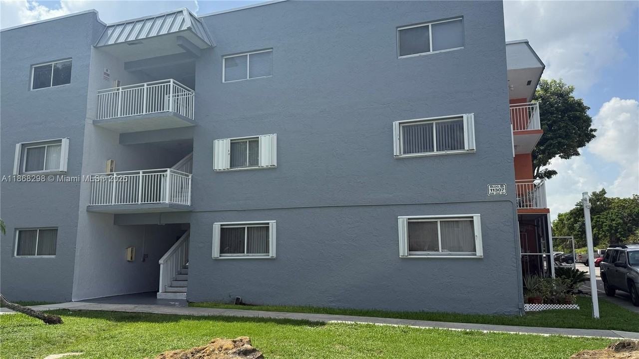 11307 Sw 200th St #111B - Photo 2 of 18