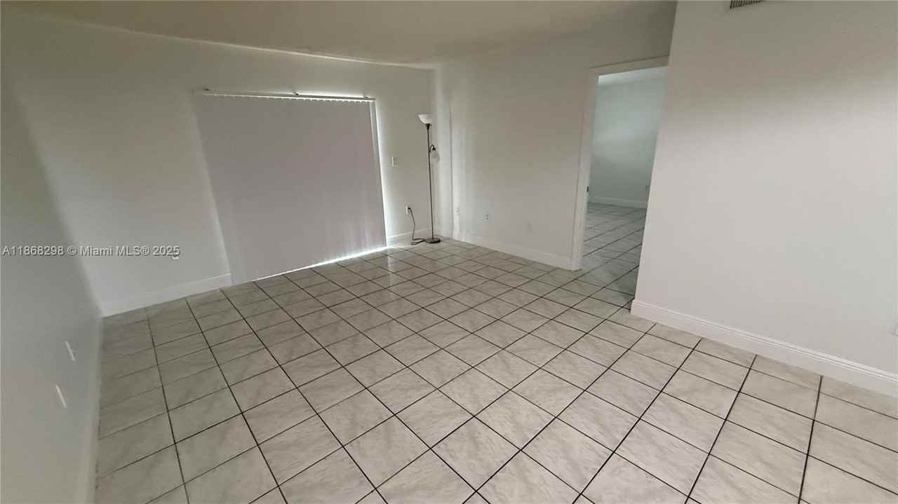 11307 Sw 200th St #111B - Photo 7 of 18