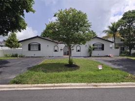 7803 Nw 38th St #W - Photo 1 of 1