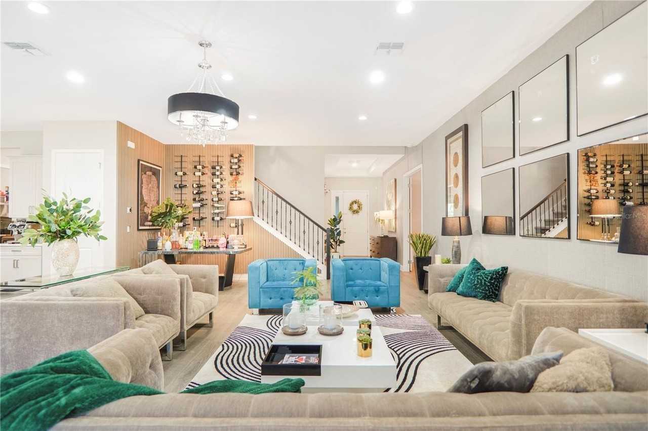 694 Brooks Field Drive - Photo 7 of 50