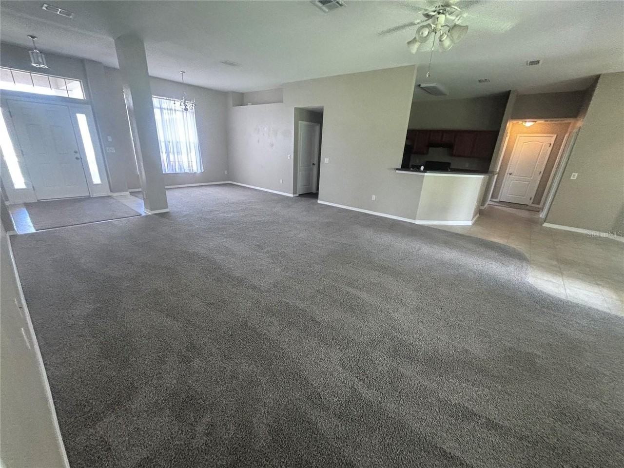 334 Lake Dr - Photo 2 of 17