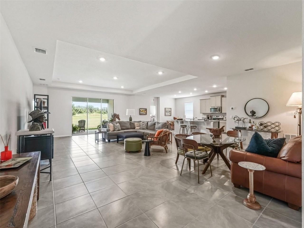 4677 Nw 51st Ct - Photo 6 of 41