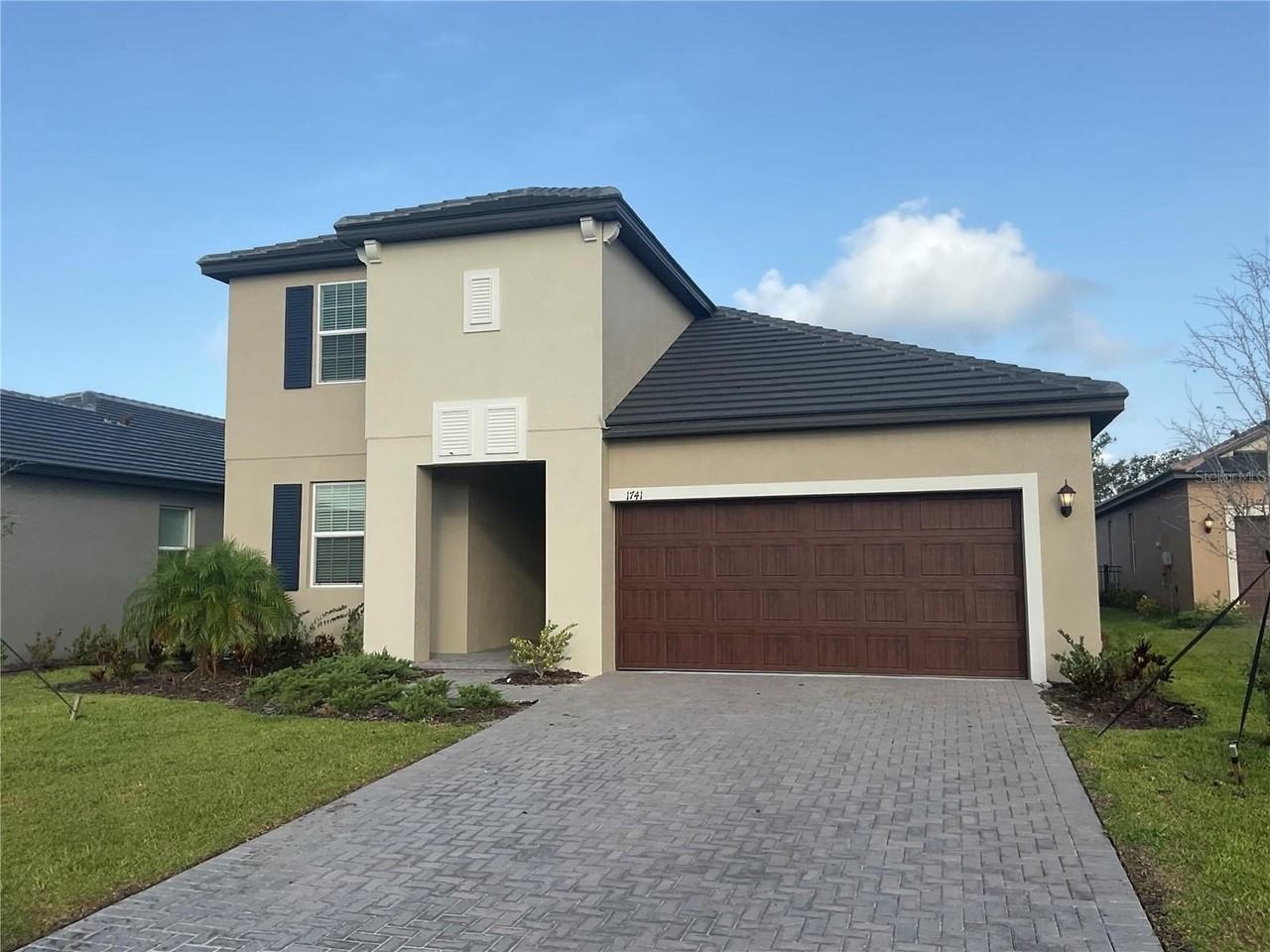 1741 142nd Ter E - Photo 2 of 16