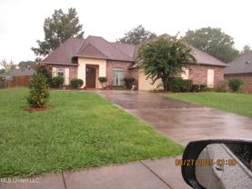 413 Ashtree Ln - Photo 1 of 1