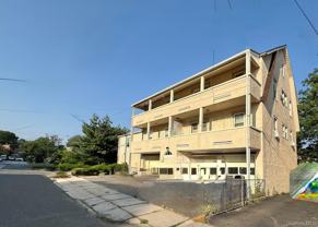 911 Lester Ave #3R - Photo 1 of 1