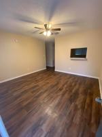 featured image of 139 Elm St