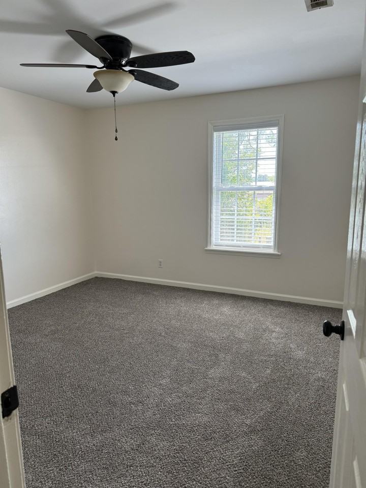 Cumberland Court - Photo 6 of 19