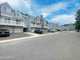 1605 Arthur St - Photo 1 of 1