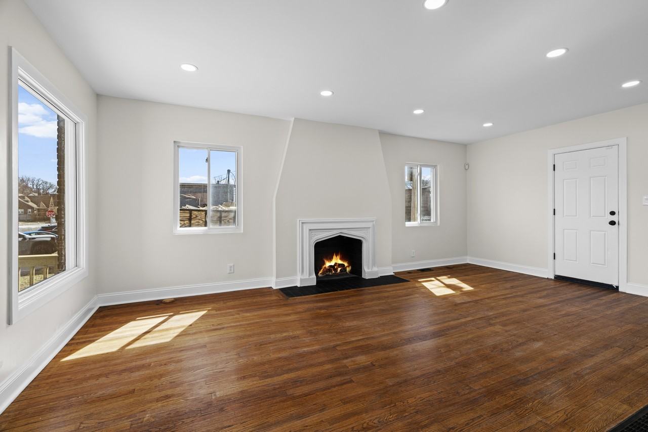 5027 Audubon Road - Photo 5 of 28