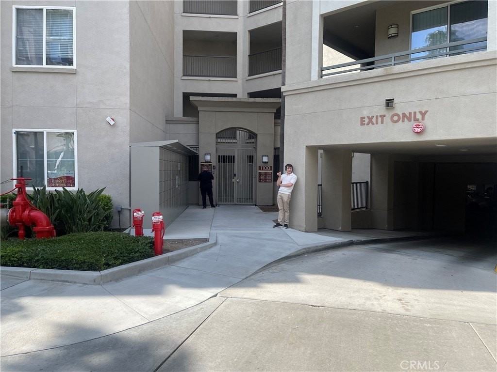 1138 Scholarship - Photo 3 of 14