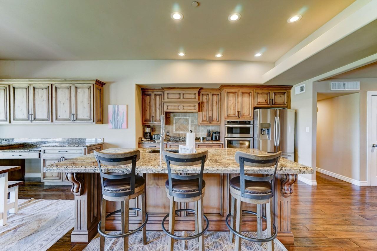 E Cactus Rd - Photo 2 of 11