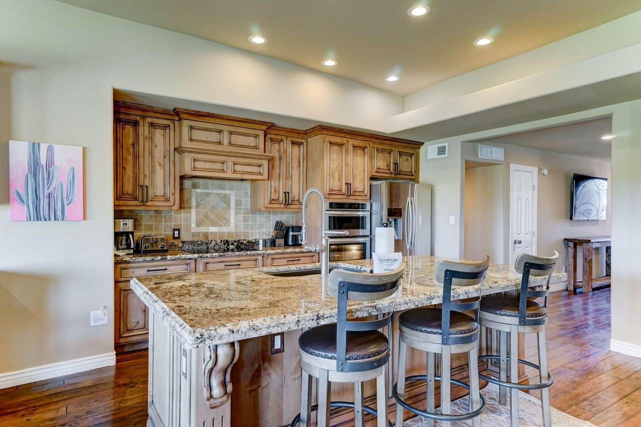 E Cactus Rd - Photo 3 of 11