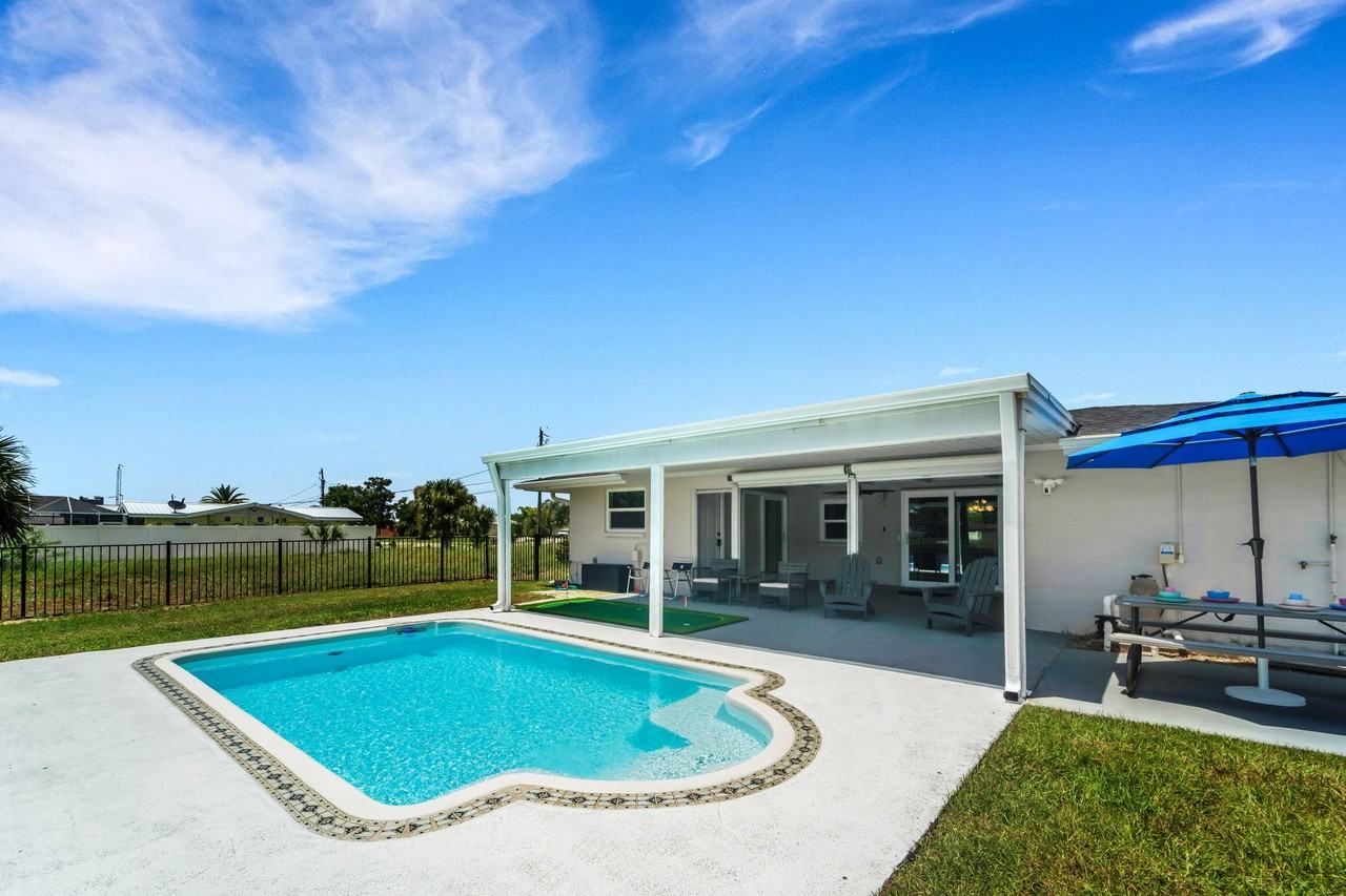 W Tarpon Blvd Nw - Photo 3 of 16