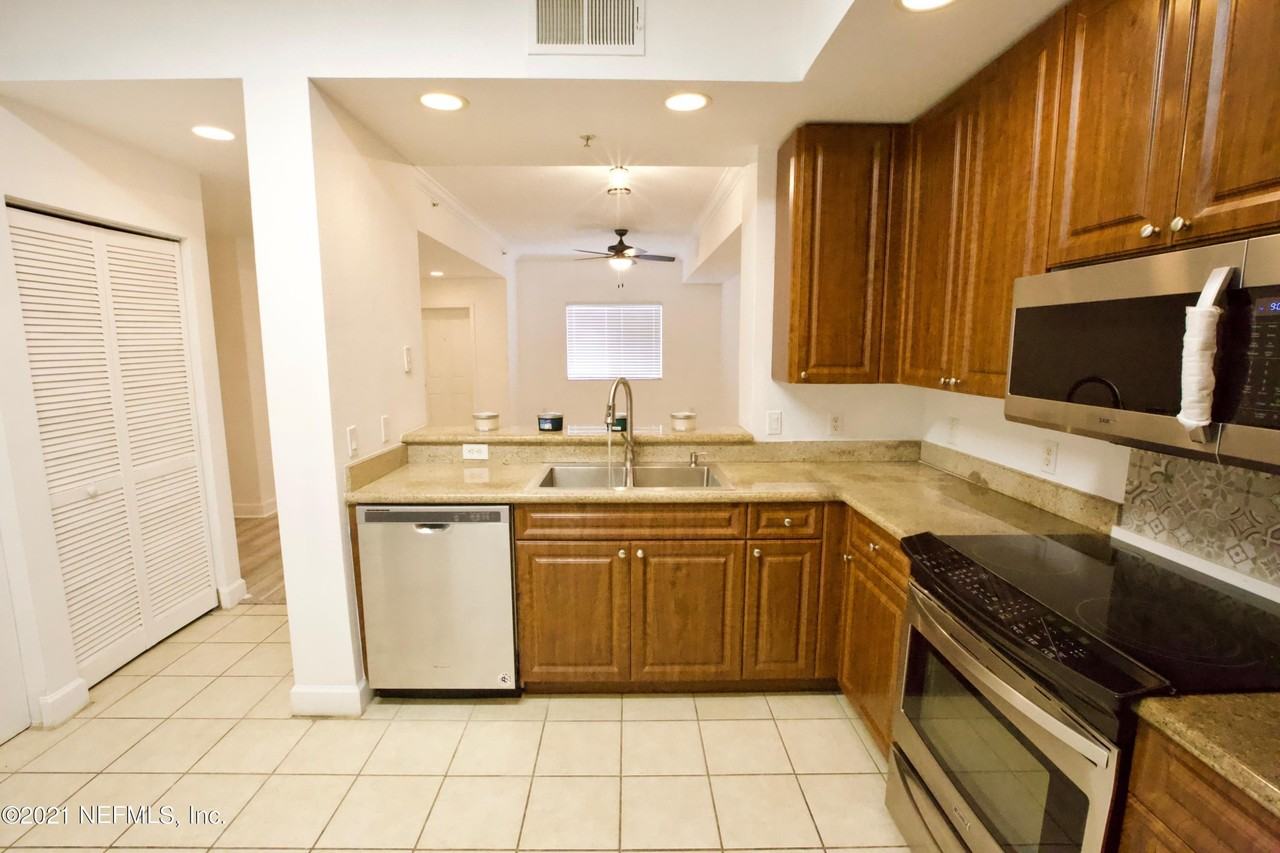 9745 Touchton Rd Unit 2102 #2102 - Photo 7 of 41