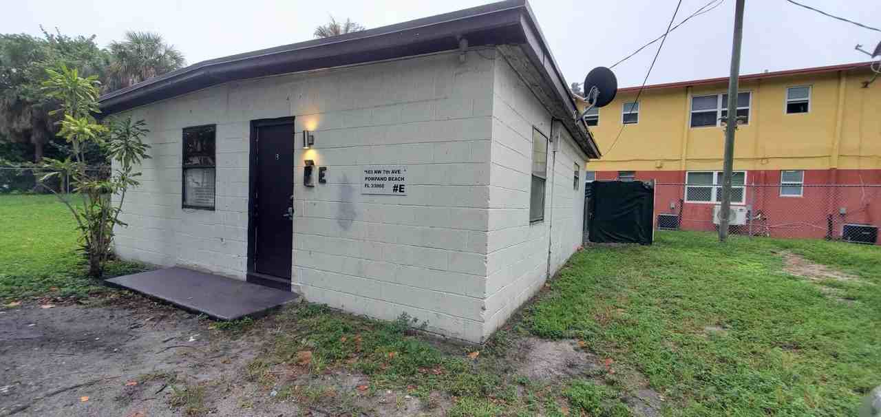 103-107 NW 7 AVENUE - Photo 2 of 27