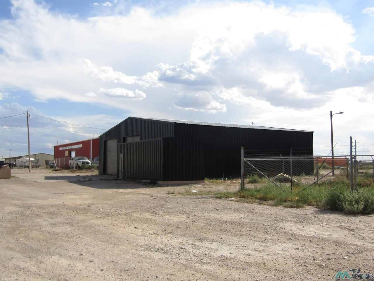 2101 N Roselawn Ave - Photo 6 of 6