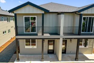 930-936 Molalla Avenue - Photo 1 of 1