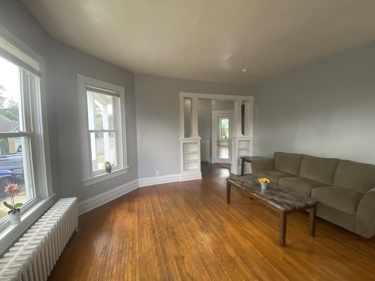 458 Maryland Way - Photo 2 of 10