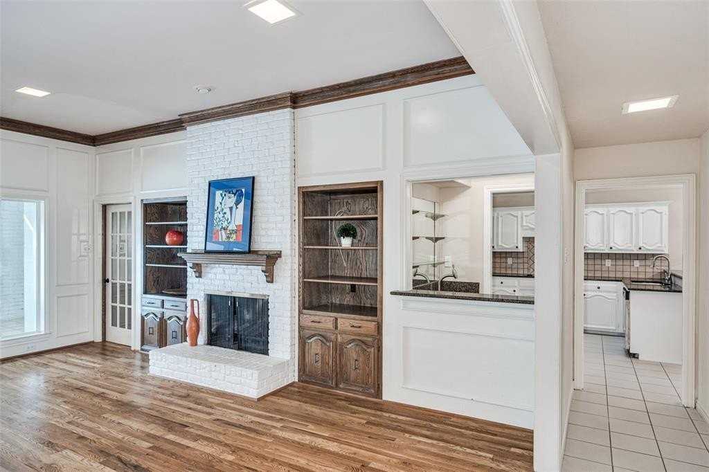 6315 Brook Lake Dr - Photo 6 of 32