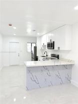 1 Nw 10th St - Photo 1 of 1