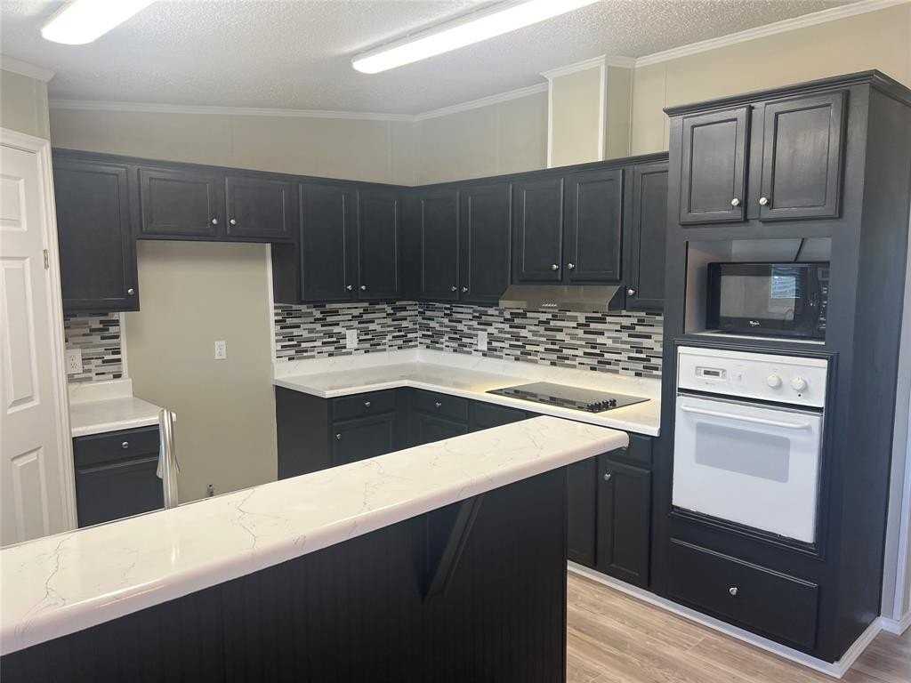 2512 County Road 600 - Photo 5 of 22