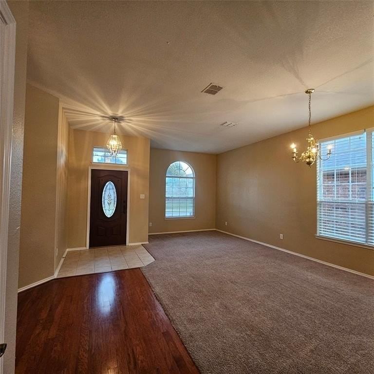 5808 Hidden Pine Lane - Photo 4 of 37