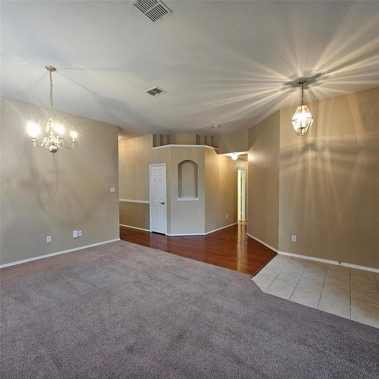 5808 Hidden Pine Lane - Photo 7 of 37