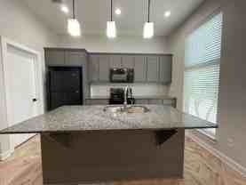 622 Hemphill St #200 - Photo 1 of 1