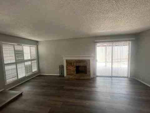 711 Intrepid Dr - Photo 4 of 15