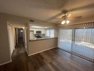 711 Intrepid Dr - Photo 7 of 15