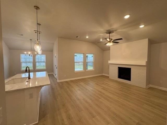 2172 Emily Rae Ln - Photo 4 of 37