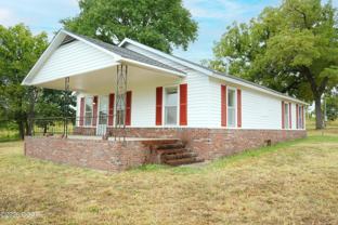 2720 Douglas Fir Rd - Photo 1 of 1