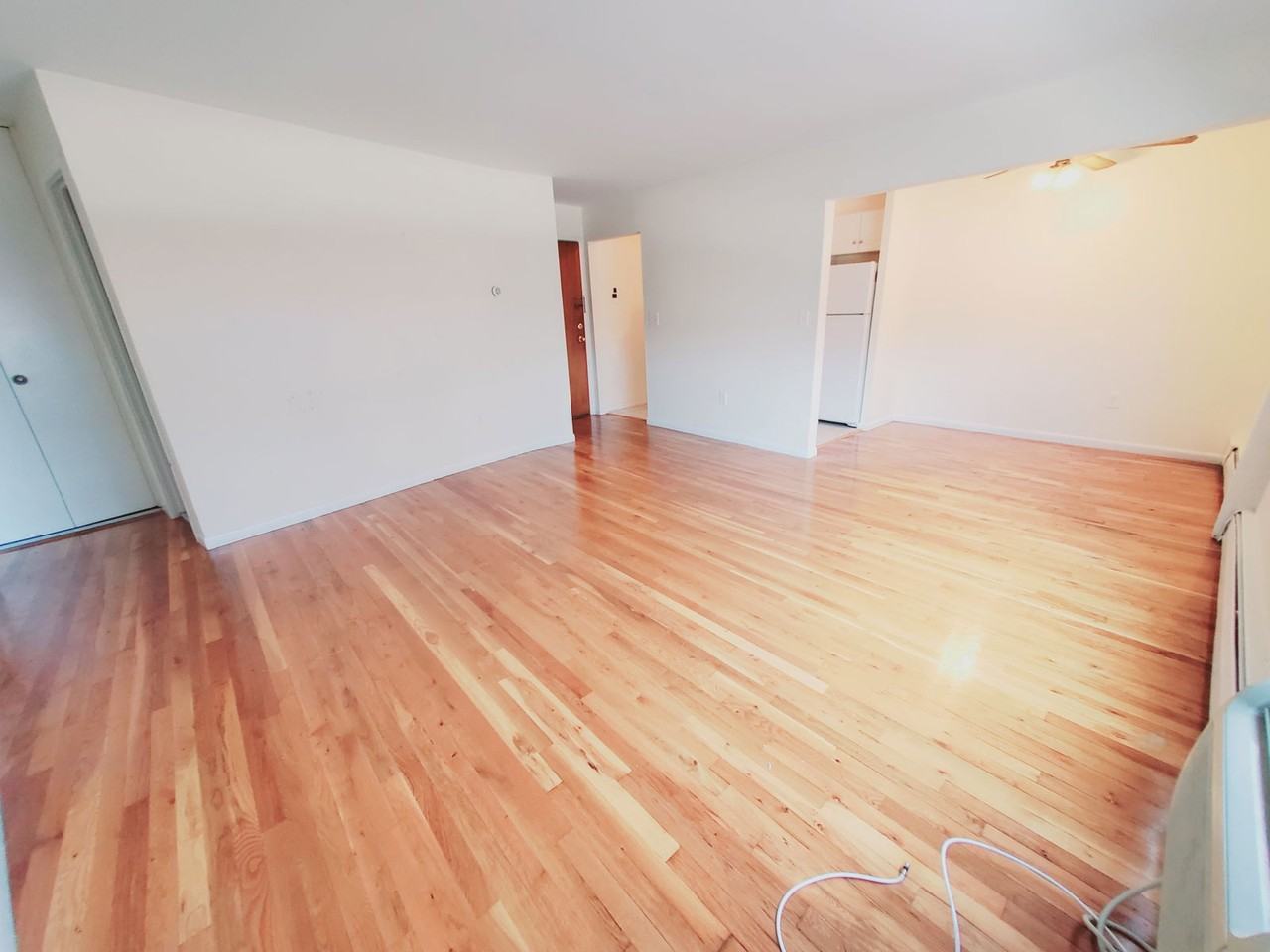 960 Hope St #1 - Photo 2 of 5