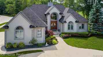 featured image of 18970 Bedford Dr