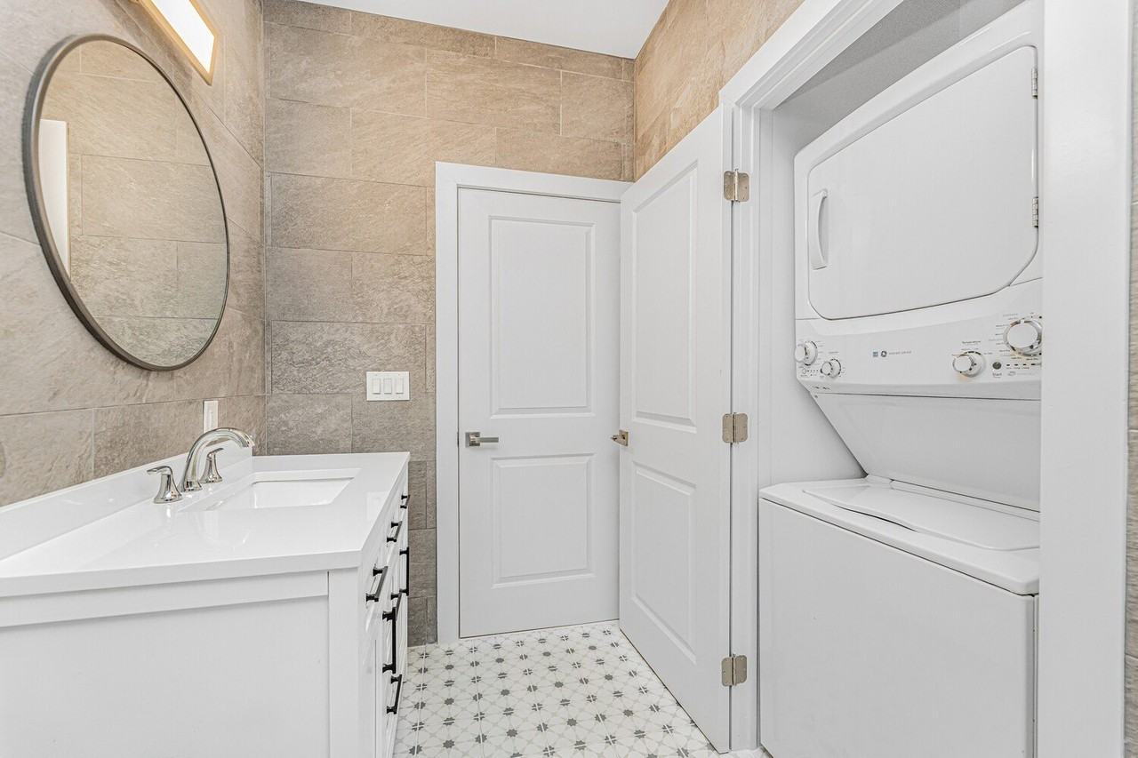 6140 Delafield Ave #2 - Photo 6 of 11