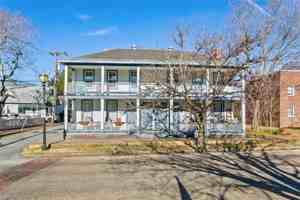 featured image of 364 Main St