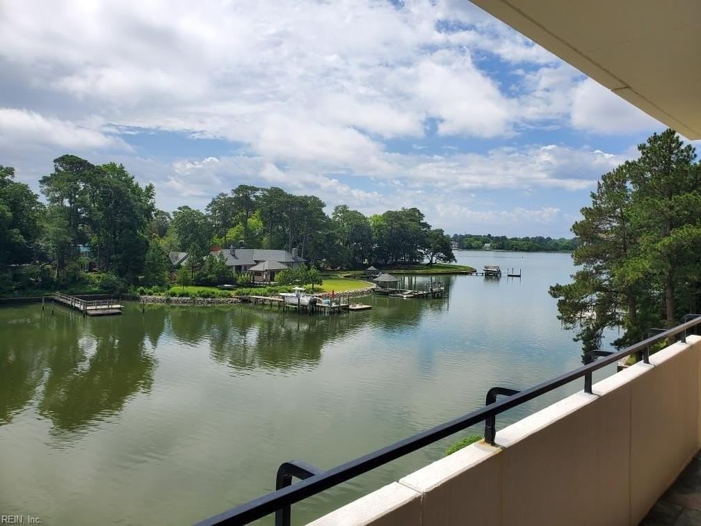 7320 Glenroie Ave #4L - Photo 2 of 6