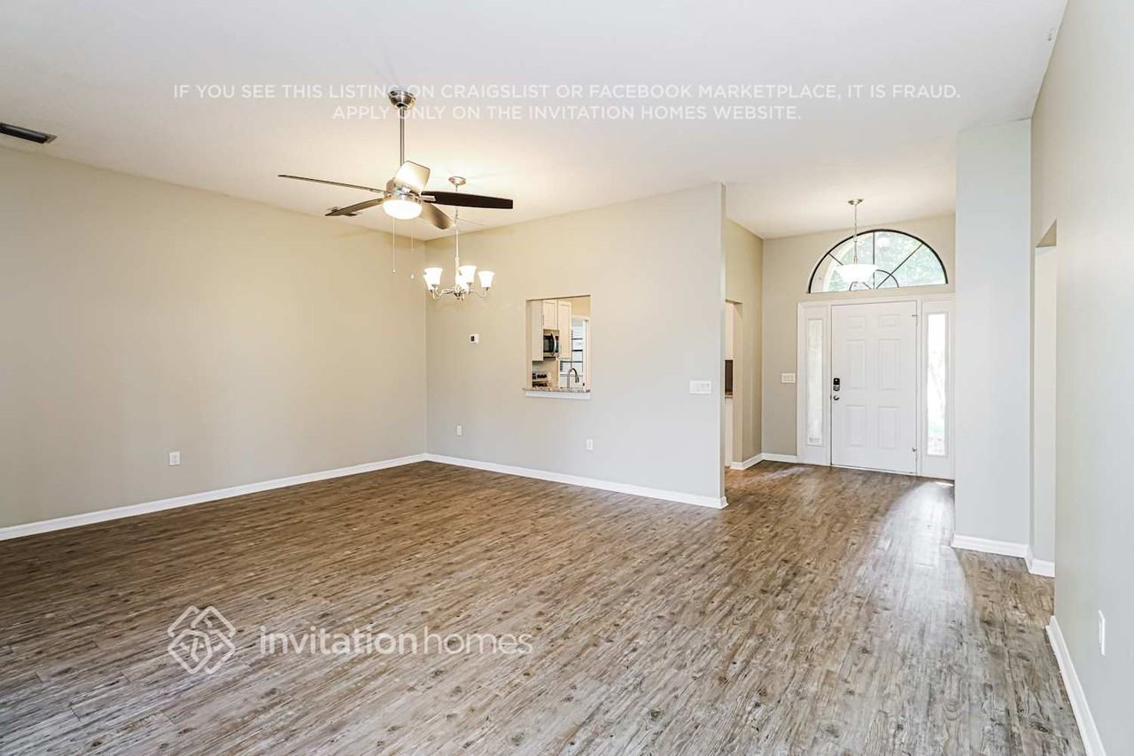 1196 Walnut Grove Way - Photo 3 of 17