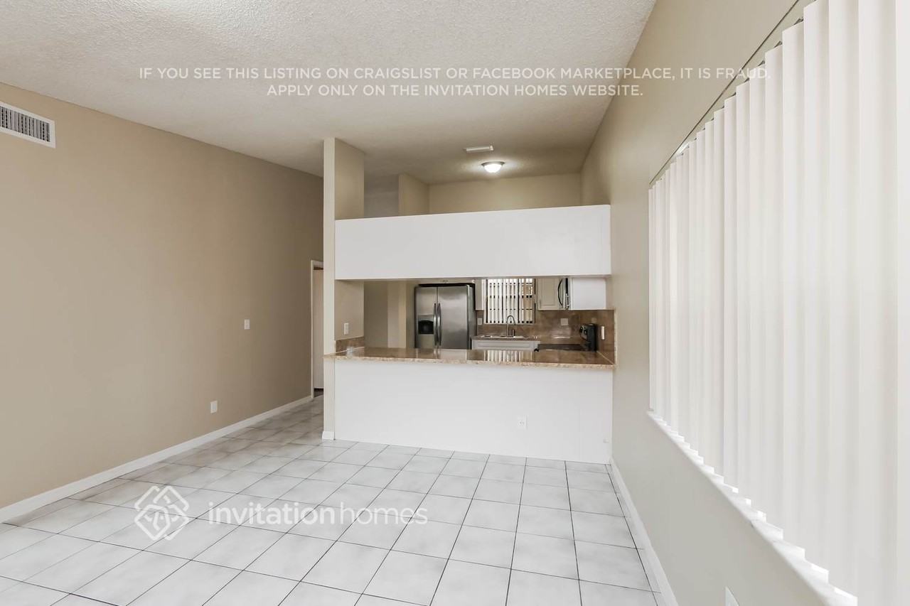14380 Sw 112th Ter - Photo 7 of 17