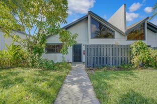 100 Sparrow Dr #4 - Photo 1 of 1