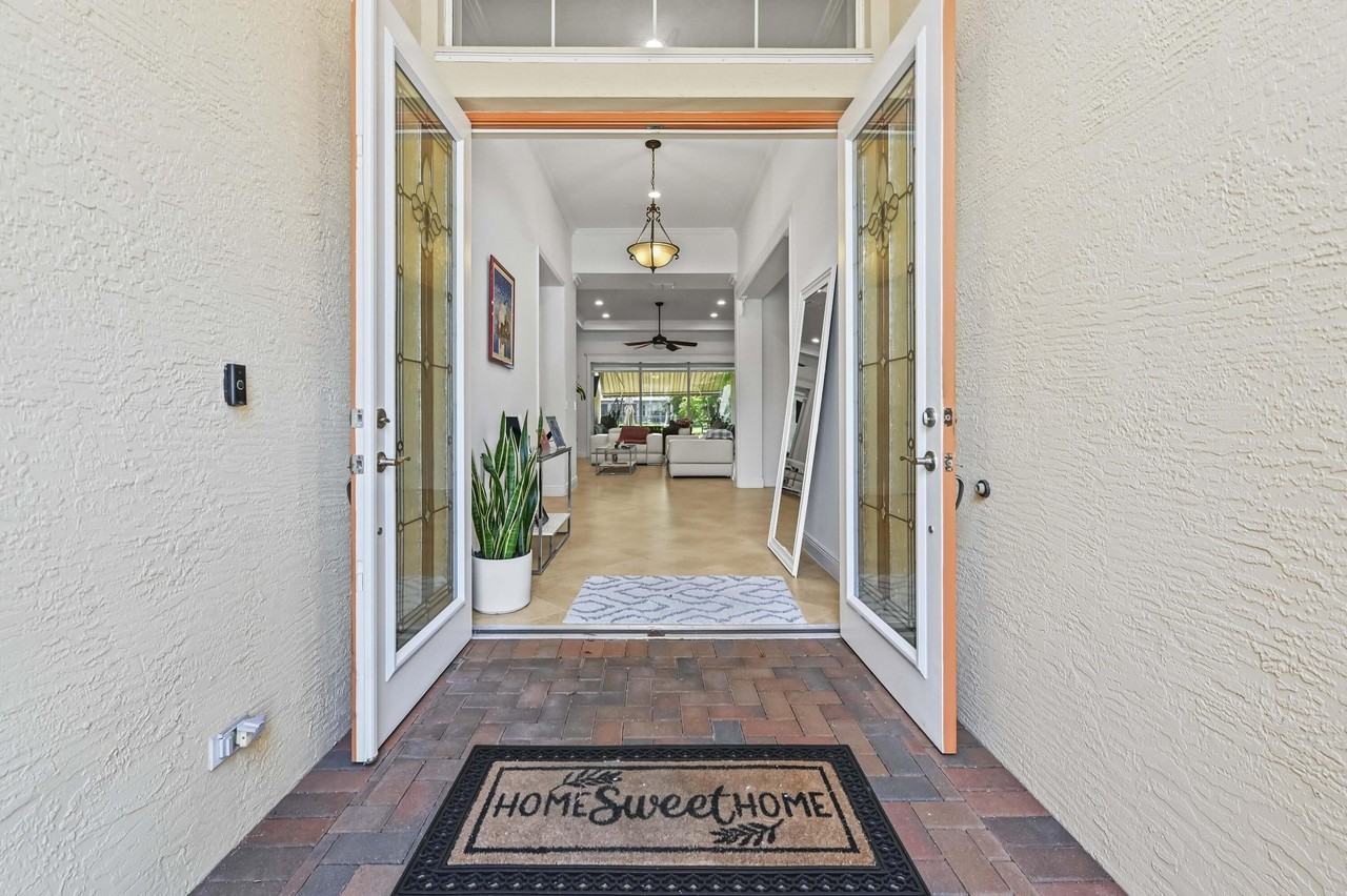 2350 Bellarosa Cir - Photo 5 of 33