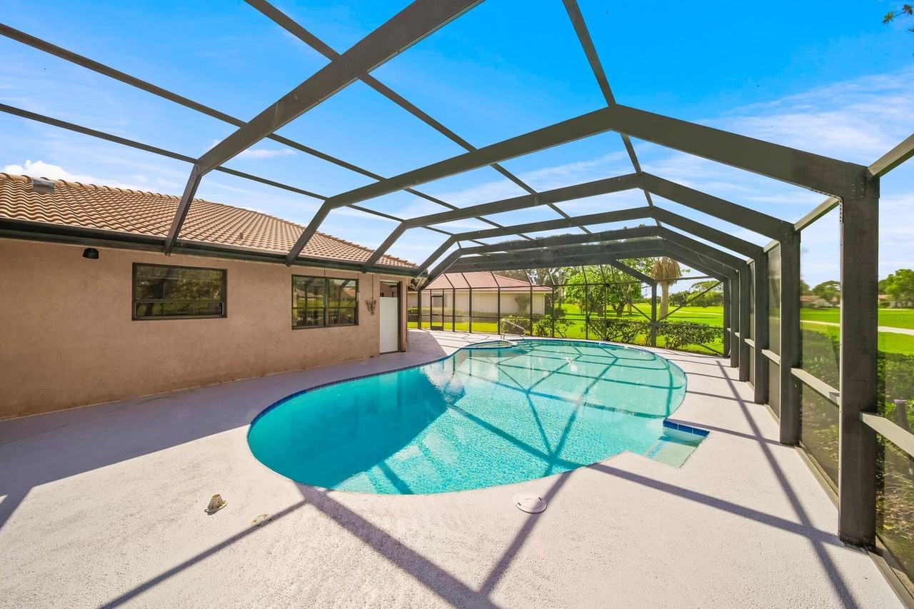 2284 Sw Spoonbill Dr - Photo 7 of 31