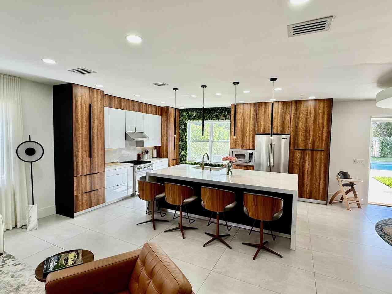 1534 Newhaven Point Lane - Photo 5 of 32