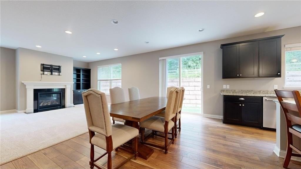 5585 Orchard Curve - Photo 6 of 42