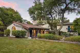 725 Ashley Rd - Photo 1 of 1