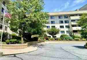 11 Winham Ave #5DD - Photo 1 of 1