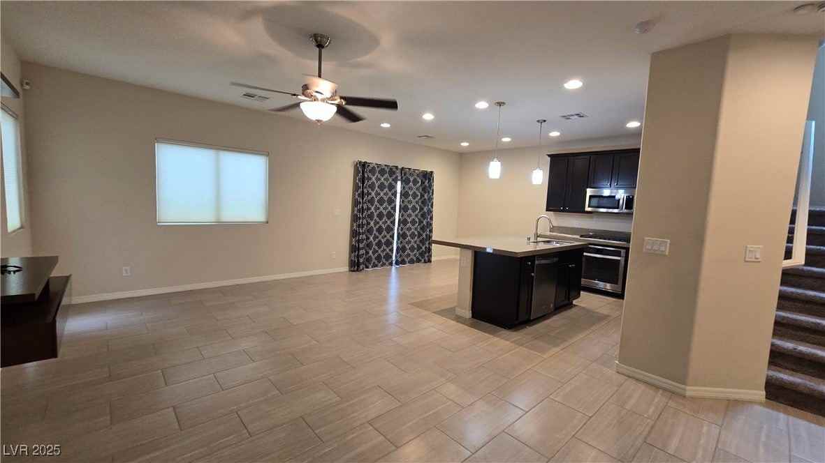 5556 Cornadelo Range Road - Photo 3 of 32